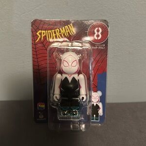 Be@rbrick Spiderman Spider Gwen #8 MARVEL GHOST STACY Happy Kuji